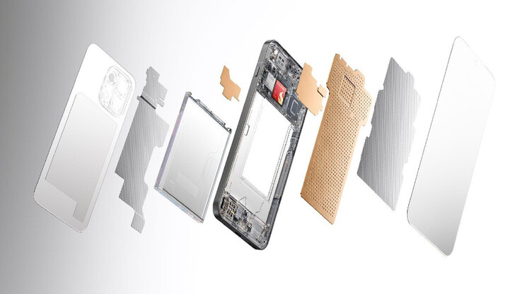 The OnePlus 13s has a 4,400 mm² vapour chamber cooling system to keep its hardware in check. (Image source: OnePlus)