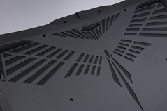 An interesting intake grill design on the underside of the Aorus X9. (Source: Aorus)