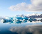 A photo of Jökulsárlón glacial lake (Image source: Jeremy Bishop via Unsplash; cropped)