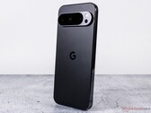 The display on Google Pixel 10 is expected to have less flickering than the one on the Pixel 9. (Image source: Notebookcheck)