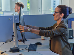HP Series 5 Pro 27-inch FHD monitor also sports multiple eye-protection features (Image source: HP)