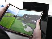 According to the report, Huawei wants to go ahead with a double-folding 10-inch tablet in the first half of 2024, and Samsung is likely to follow suit. (Image: SamMobile)
