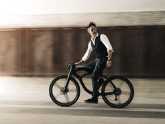 The Noordung e-bike has air pollution sensors, Bluetooth speakers and a power bank. (Image source: Noordung)