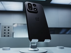 The OnePlus 15.