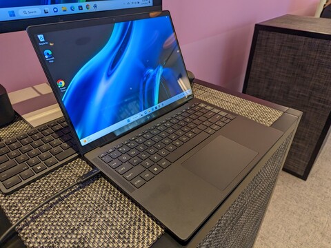 HP Dragonfly Pro laptop review: AMD Ryzen 7 7736U makes a splash