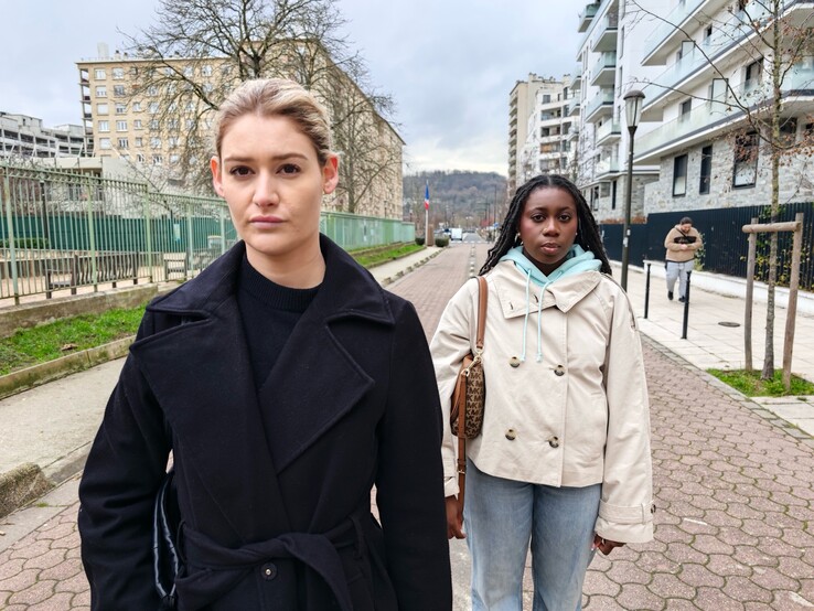 The Xiaomi 17 Ultra cannot always keep everyone in focus due to the main camera’s shallow depth of field