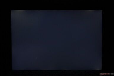Slight uneven backlight bleeding along the top left corner