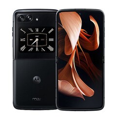 Moto Razr 2022 has lost the iconic chin of the previous Razrs. (Source: Motorola)