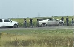 We've all been there, our hands on our hips in dismay, staring at an automobile that simply won't go anymore. (Image source: Twitter)