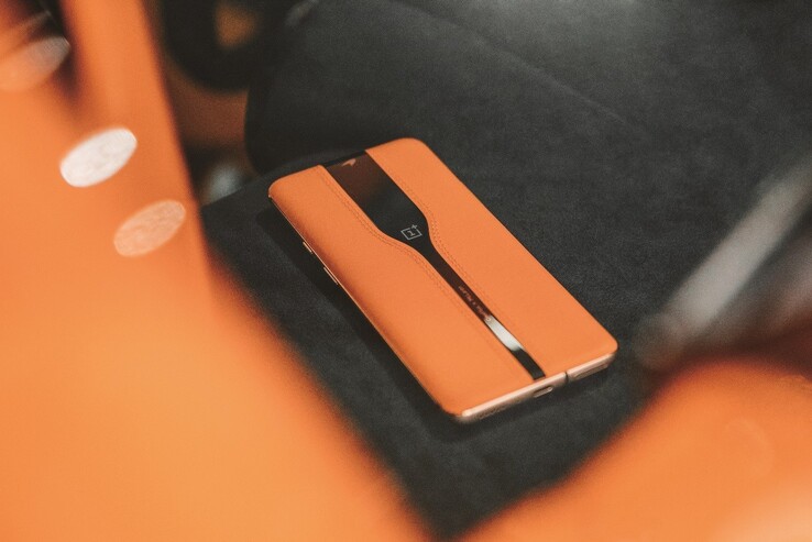 The OnePlus Concept One also reflects its partnership with McLaren. (Source: OnePlus)