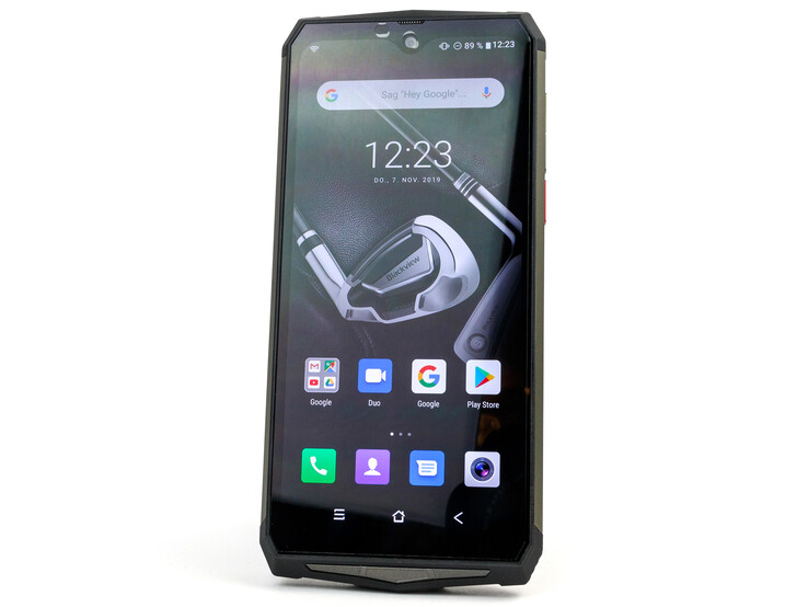 Blackview BV9100 Review Huge smartphone with 13 000 mAh battery