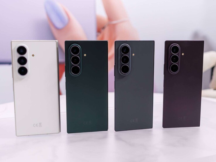 Galaxy Z Fold 8 Ultra colours