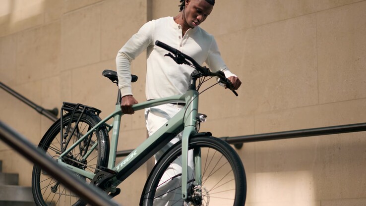 The Trek Inbound+ features a lightweight design