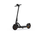 The NAVEE N65 electric scooter has a range of up to 65 km (~40 miles). (Image source: NAVEE)