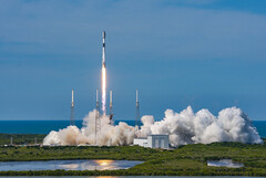 SpaceX Falcon 9. (Source: SpaceX)