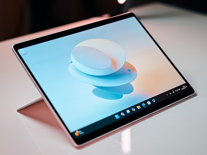 csm_Microsoft-Surface-Pro-11-