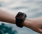 The Pixy Tag can be used while wearing the Apple Watch. (Image source: Futurizta Tech)