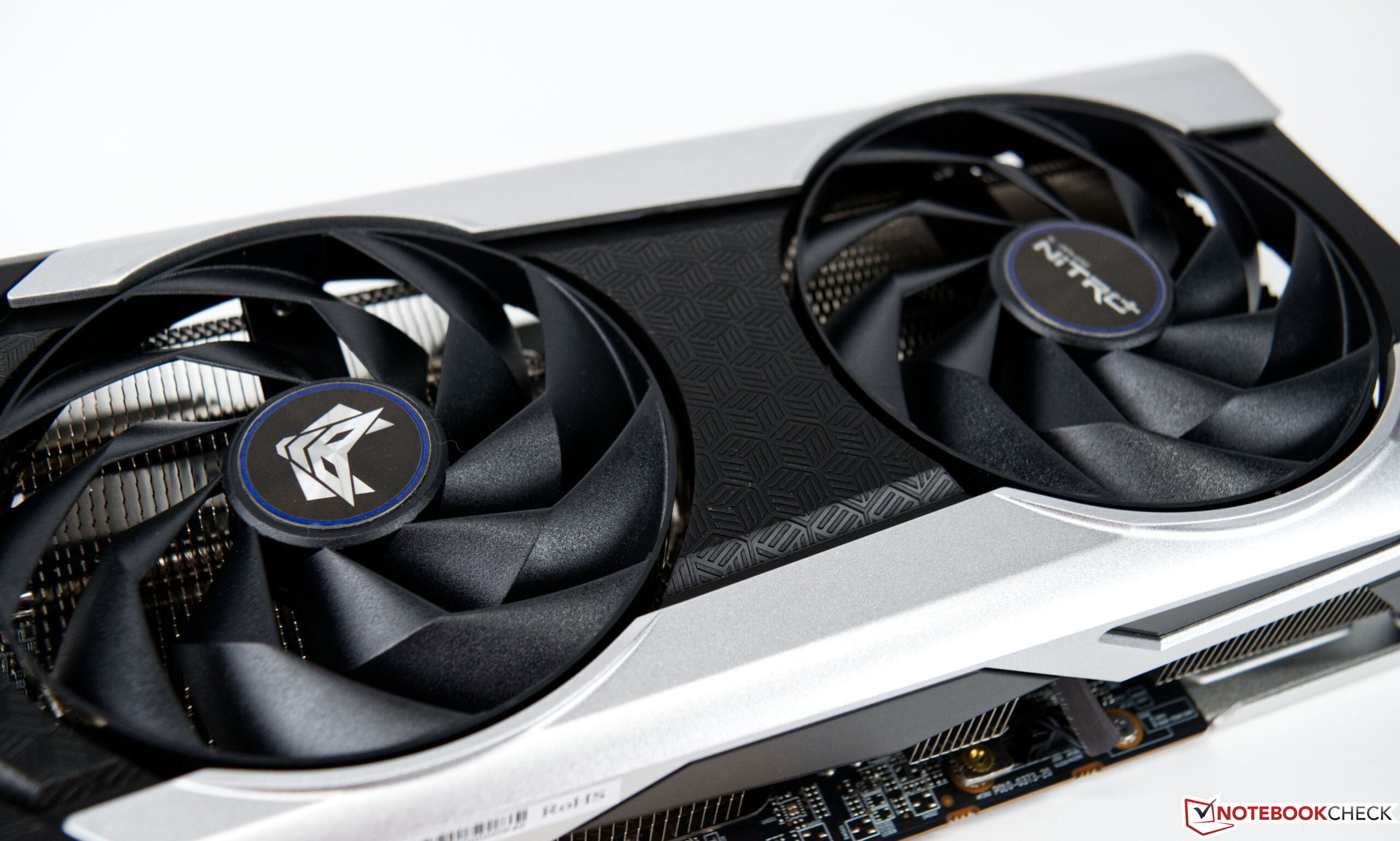 Sapphire Nitro+ Radeon RX 6650 XT Desktop-GPU Review: a
