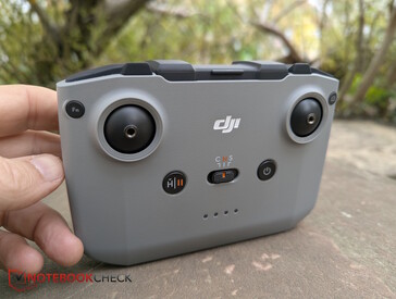 RC-N3 controller with smartphone mount included once again