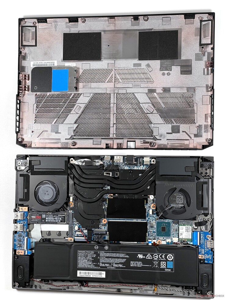 Schenker XMG Neo 15 - inner workings