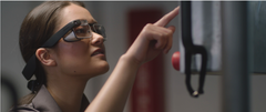 Google Glass Enterprise 2 is intended to help businesses and employees become more productive. (Image Source: Google) Google Glass Enterprise 2 is intended to help businesses and employees become more productive. (Image Source: Google)