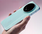 The Magic 8 series is expected to launch in October 15, 2025. Pictured: the Magic 8. (Image source: Li Kun)