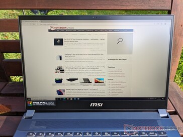 MSI Creator 15 - outdoor use