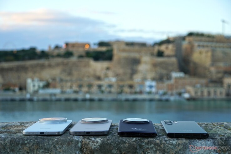Four flagship smartphone cameras in front of Valletta, Malta. (Image source: Alexander Fagot, Notebookcheck)