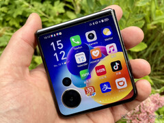 Honor may only be a month away from replacing the Magic V Flip, pictured. (Image source: Notebookcheck)