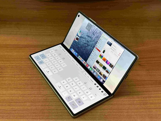 The Vivo X Fold 3 will allow its users to control and operate macOS wirelessly. (Source: Ice Universe via Weibo)
