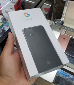 The Pixel 4, now without headphones or a headphone jack adapter. (Image source: u/mseven97) The Pixel 4, now without headphones or a headphone jack adapter. (Image source: u/mseven97)
