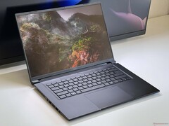 The RTX 5070-equipped Gigabyte Aero X16 gaming laptop is a great choice for budget-conscious gamers. (Image source: Andreas Osthoff)