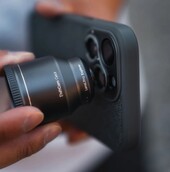The lens is designed to fit onto the ShiftCam camera case for iPhone (Image source: ShiftCam)