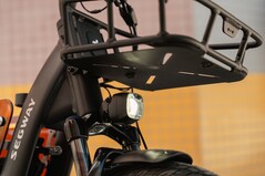 Front basket and 600-lumen headlight.