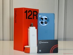 A 100 W SuperVOOC charger, USB Type-A to Type-C cable, protective case, and Red Cable Club membership are included in the box