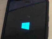 Is this Pixel 3 XL really on Windows? (Source: Twitter)