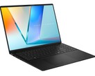 The Asus Vivobook S 16 (S5606CA) is relatively lightweight at just 1.5 kg (3.31 lbs). (Image source: Asus)