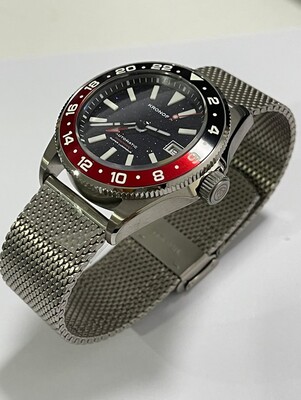 Titanium mesh bracelet
