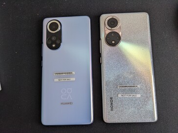 The Huawei nova 9 and the Honor 50 are visually identical smartphones.