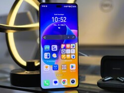 The Magic7 Lite is a very good phone for under $300 (Image source: Marcus Herbrich)