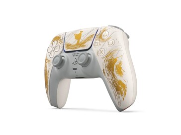 The Gold Ghost of Yotei Limited Edition DualSense controller. (Image source: PlayStation)