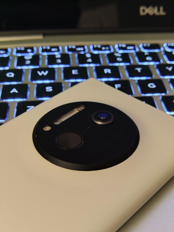 The iPhone SE (3rd gen)'s Touch ID sensor was moved to the back on the LumiPhone. (Image source: Reddit)