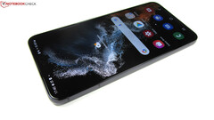 The recent One UI 6.1 update caused some Galaxy S22 devices to enter a boot loop (image source: Notebookcheck)