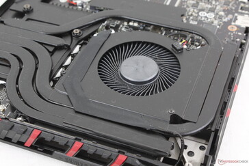 Unlike the Titan 18 HX, the Raider 18 HX does not come with vapor chamber cooling