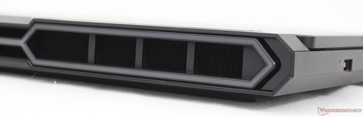 Rear: No ports