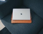Does your MacBook Pro 13 2019 turn off seemingly at random. (Image source: Oliur & Unsplash)
