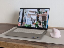 87.9 % review rating: HP OmniBook Ultra 14