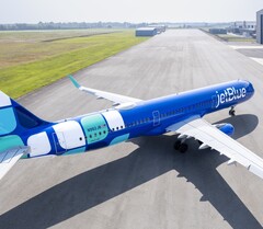 A JetBlue Aircraft (Image source: Amazon)
