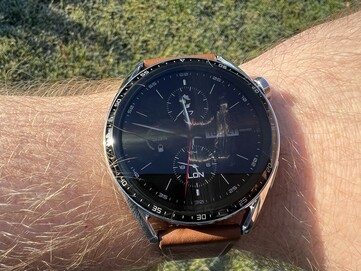 Huawei Watch GT 3 in the winter sun