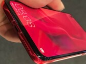 Design-wise, the T3 looks very similar to Samsung's Galaxy S10. (Source: Anandtech)
